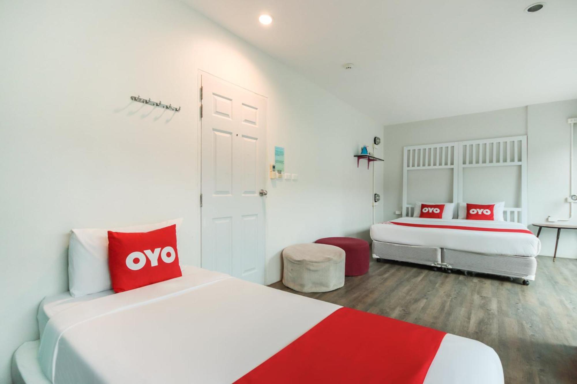 Oyo 1074 Fin Hostel Kata-stranden Eksteriør bilde